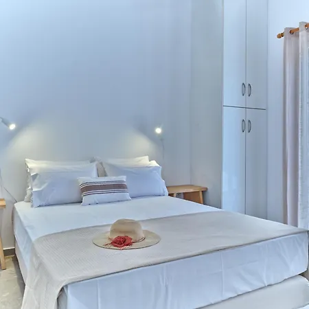 Aurora Beachside Home, Beach, Paros Logaras