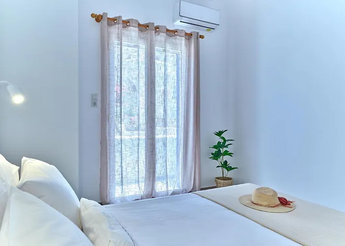 Aurora Beachside Home, Beach, Paros Logaras